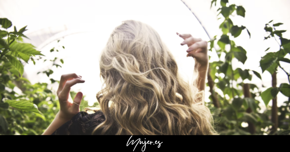 Aquí le mostramos cómo proteger su cabello del daño solar con remedios caseros.
