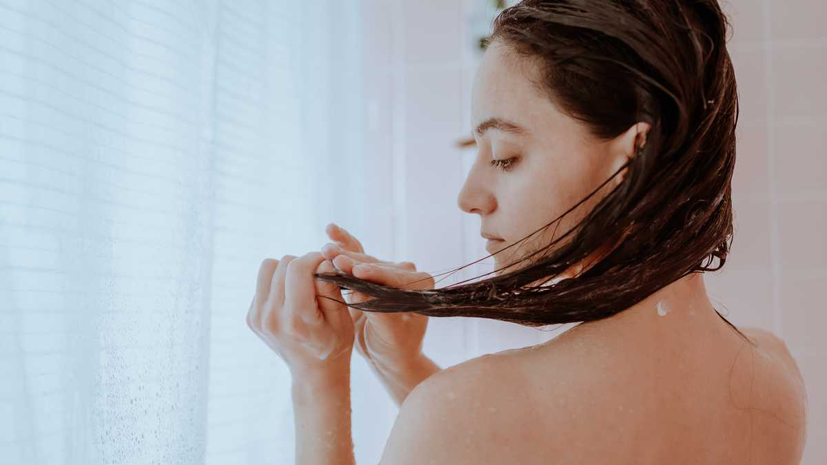 Los malos hábitos pueden dañar el cabello.