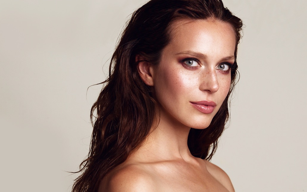 Cuatro sencillos hábitos saludables que te ayudarán a prevenir la caída del cabello