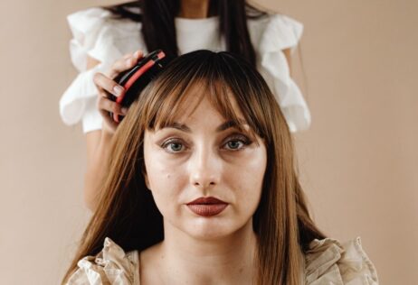 Seguro que ya te has preguntado: ¿qué significa si tienes el pelo graso?  Y 7 formas de prevenirlo