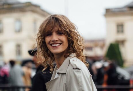 el corte de pelo que estiliza el rostro