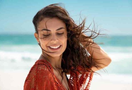 Cómo restaurar la vitalidad del cabello después del verano