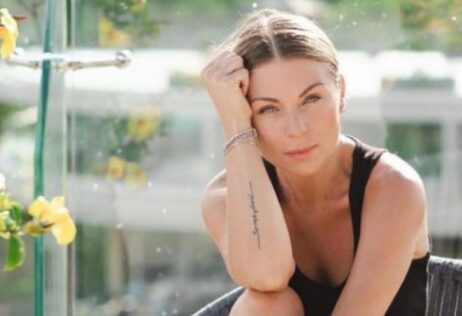 5 peinados para cabello corto ideales para fiestas