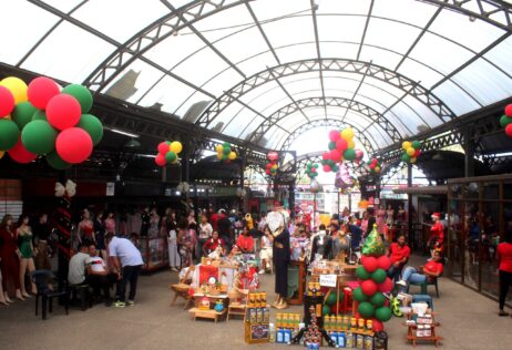 El bazar navideño ha comenzado con éxito en Puerto Cabello