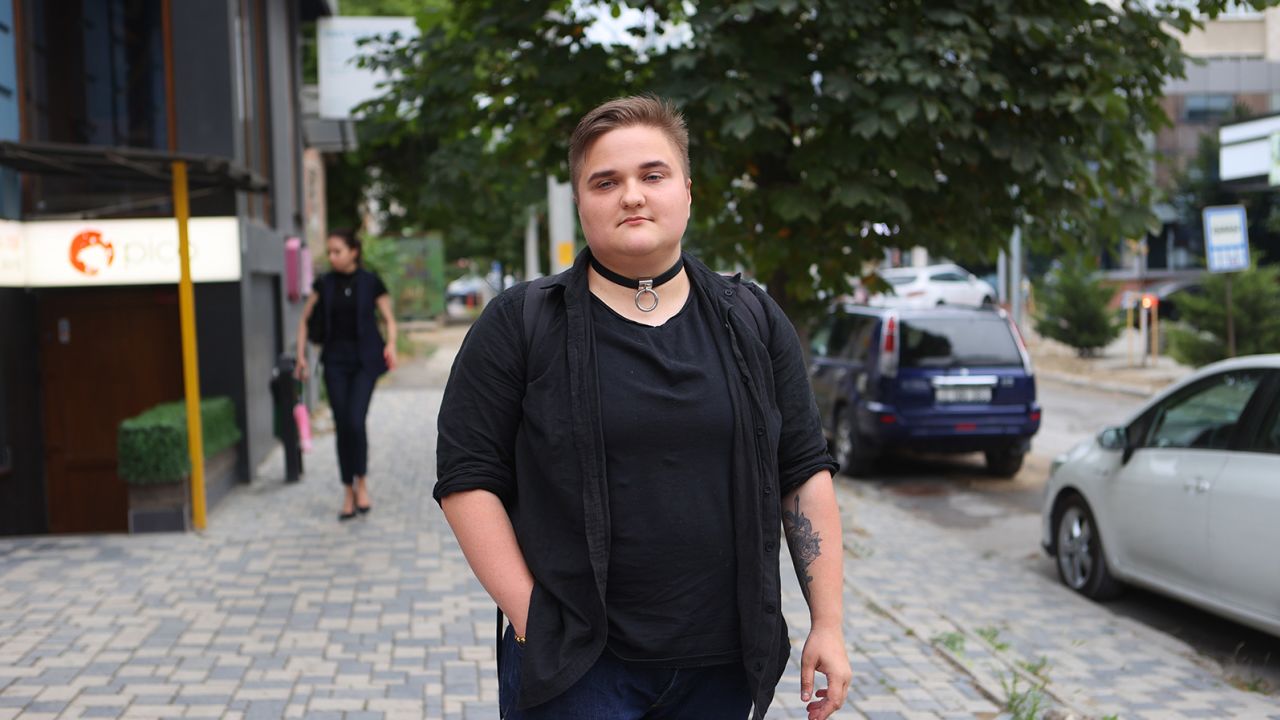 Eric, persona trans de Ucrania.
